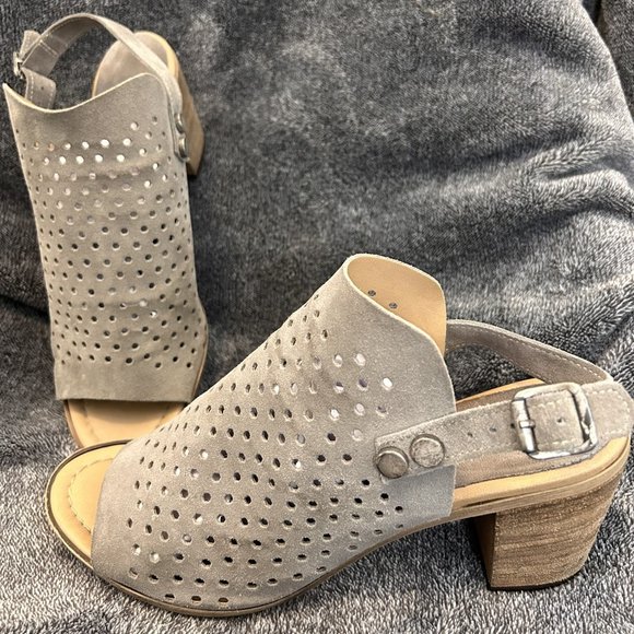 Sophia Milano Sling back, grey suede, size 10 m - Picture 2 of 10